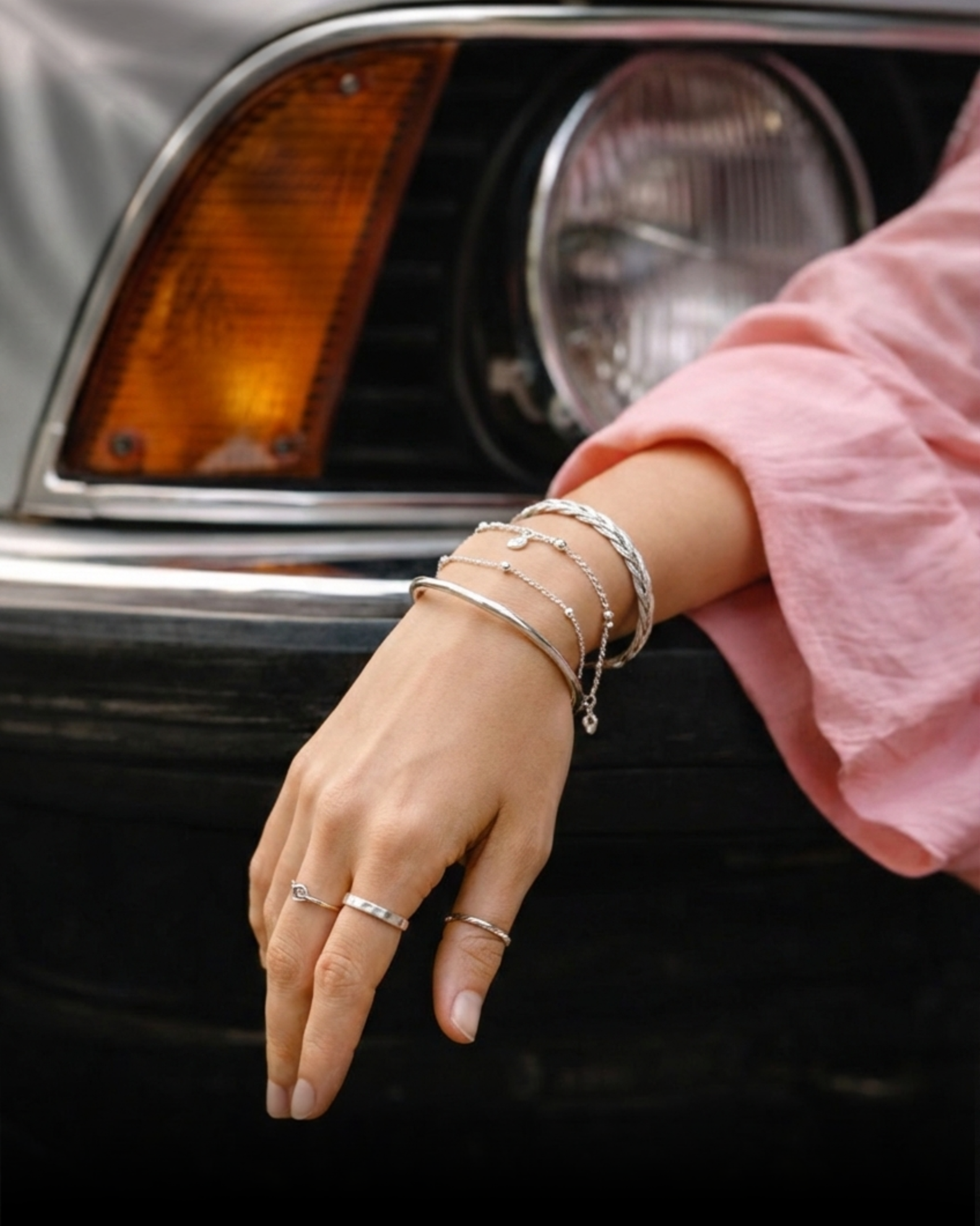 Picture for category Bracelets